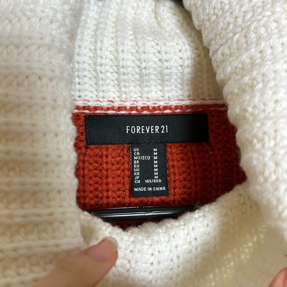 Cropped‎ Colorblock 100% Acrylic Chinky Knot Turtleneck Sweater - Picture 4 of 6